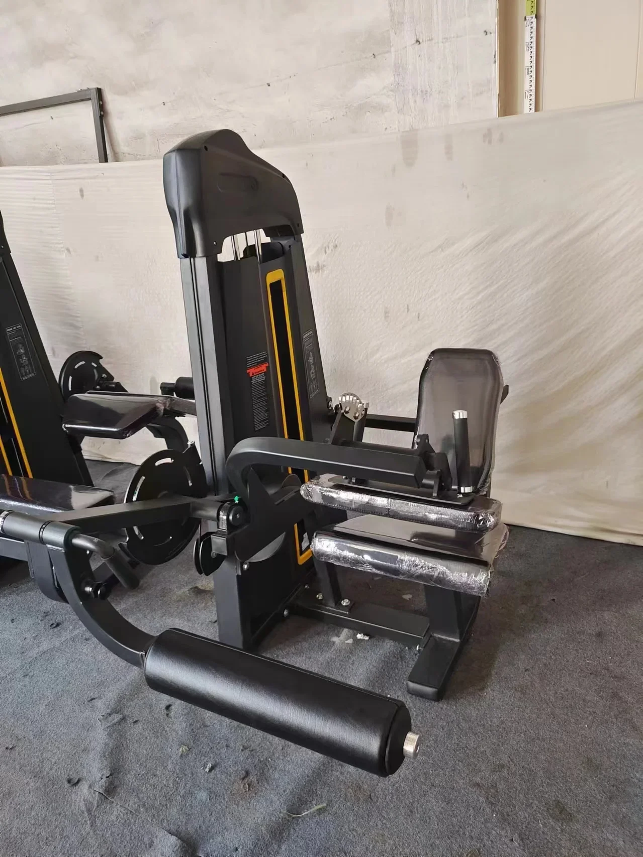 Alat Fitness Gym Mesin Rumahan - Home Gym Leg Extension ulasan dan harga