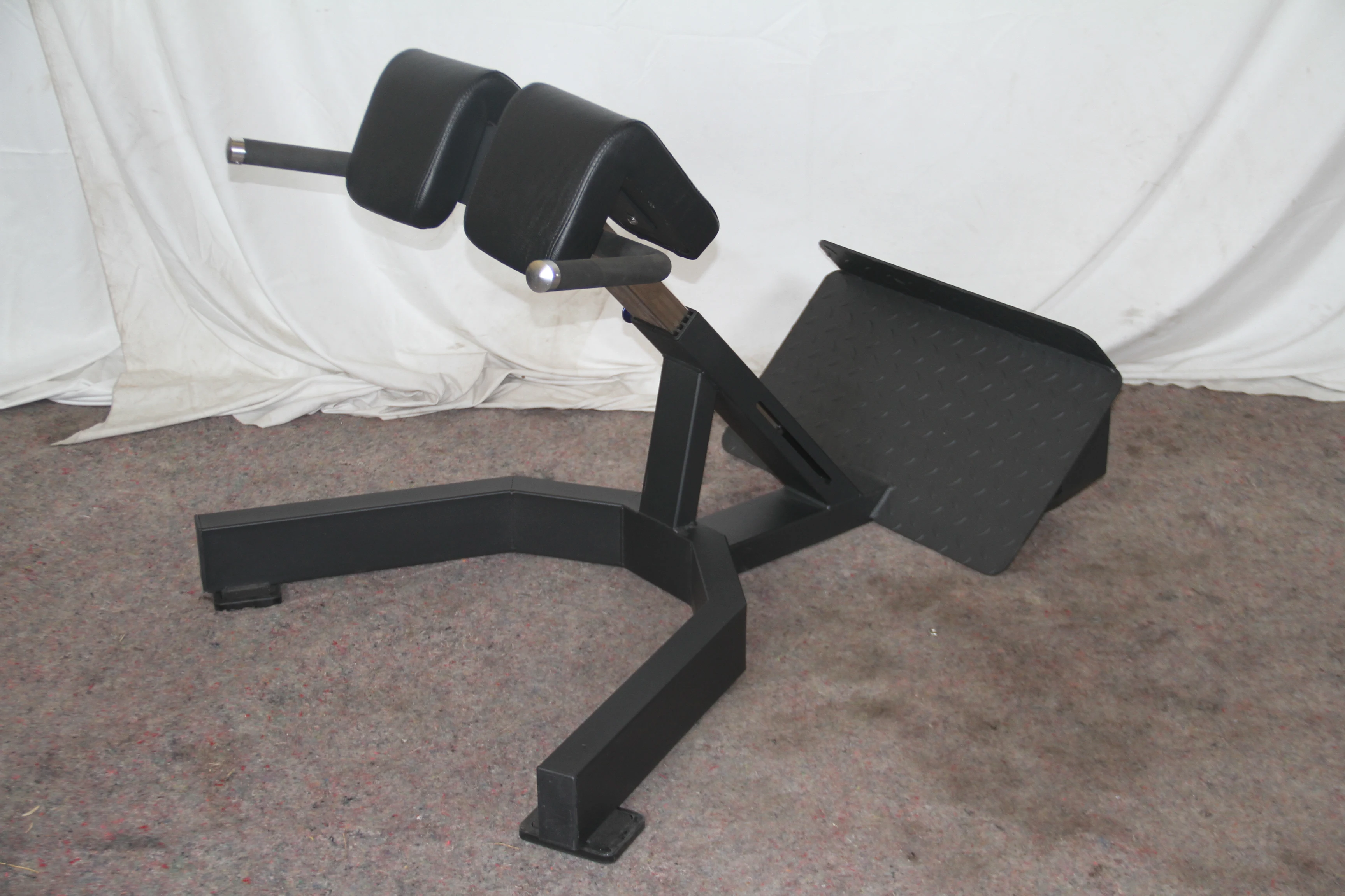 Alat Latihan Punggung Roman Ch - Home Gym Leg Extension ulasan dan harga